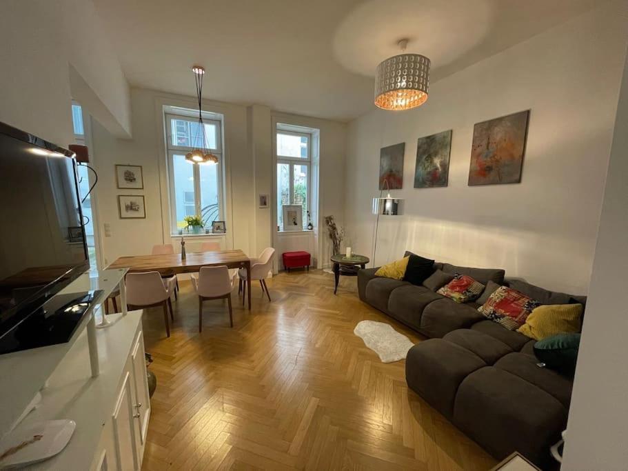 Апартаменты Townhouse Sternwarte Вена Экстерьер фото